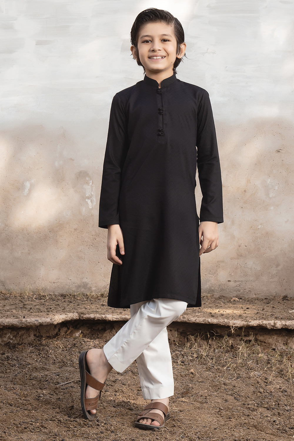 PITCH BLACK TEXTURED KID'S KURTA PAJAMA