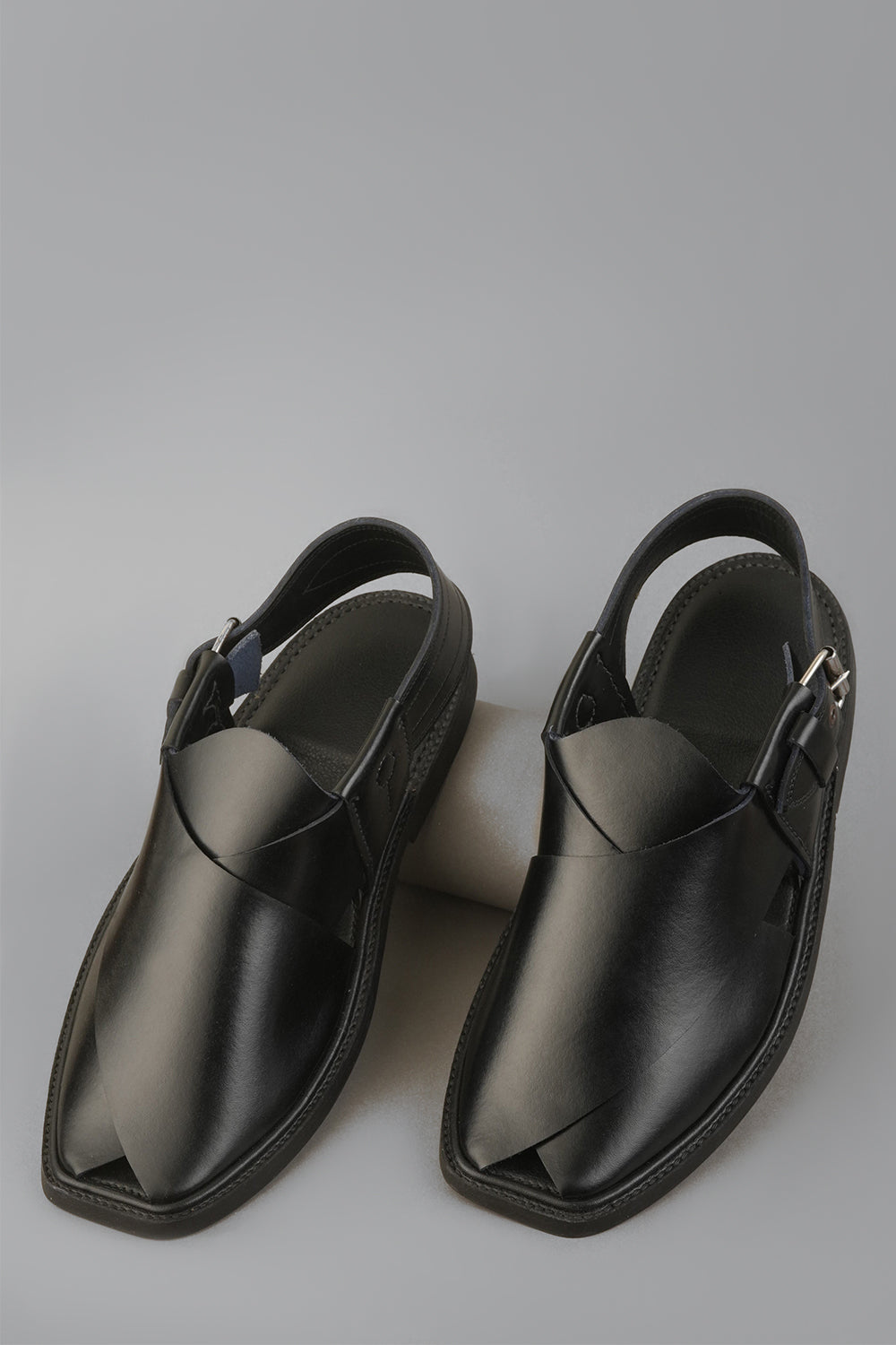 Black Smooth Finish Peshawari Chappal