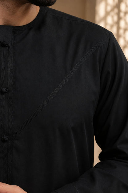 Black Emirati Thobe with Tassel