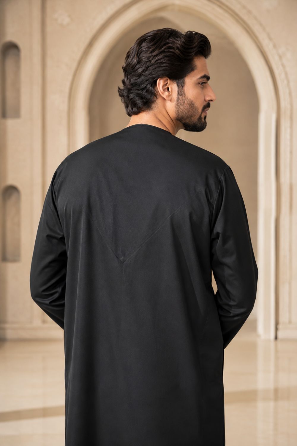 Black Emirati Thobe with Tassel
