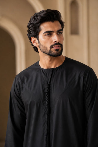 Black Emirati Thobe with Tassel