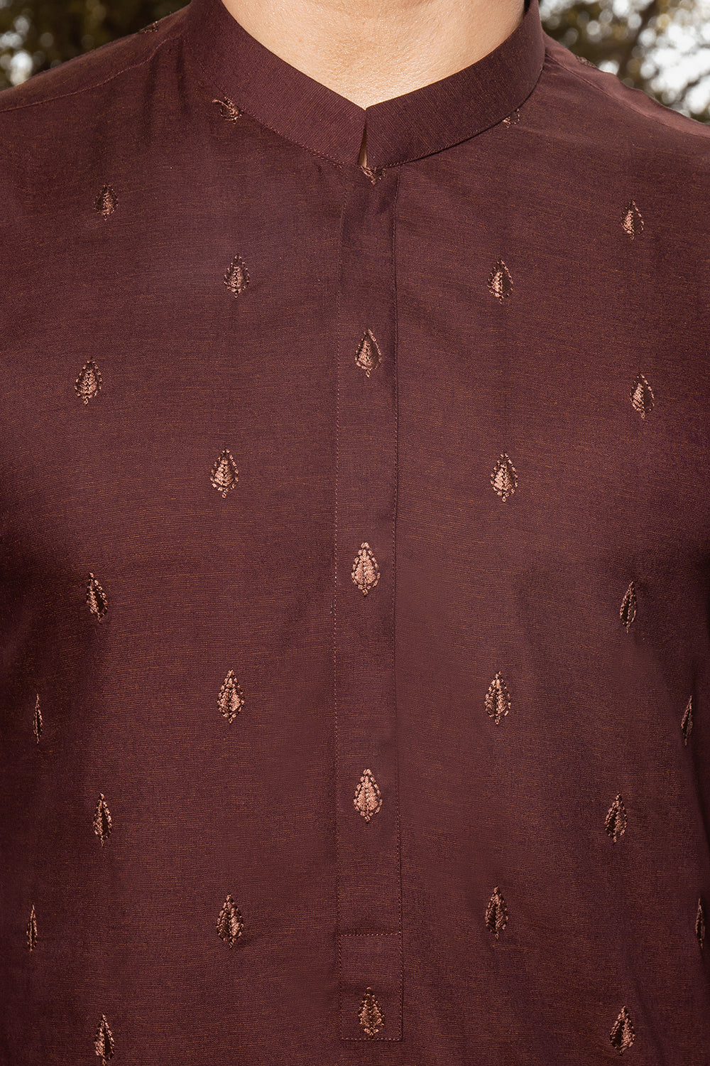 MAROON EMBROIDERED KURTA PAJAMA