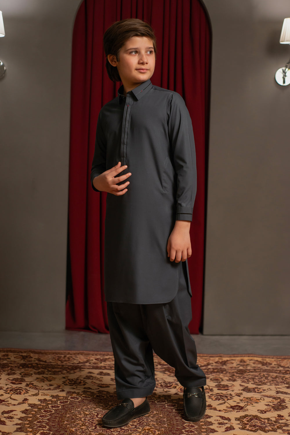 Slate Gray Kameez Shalwar