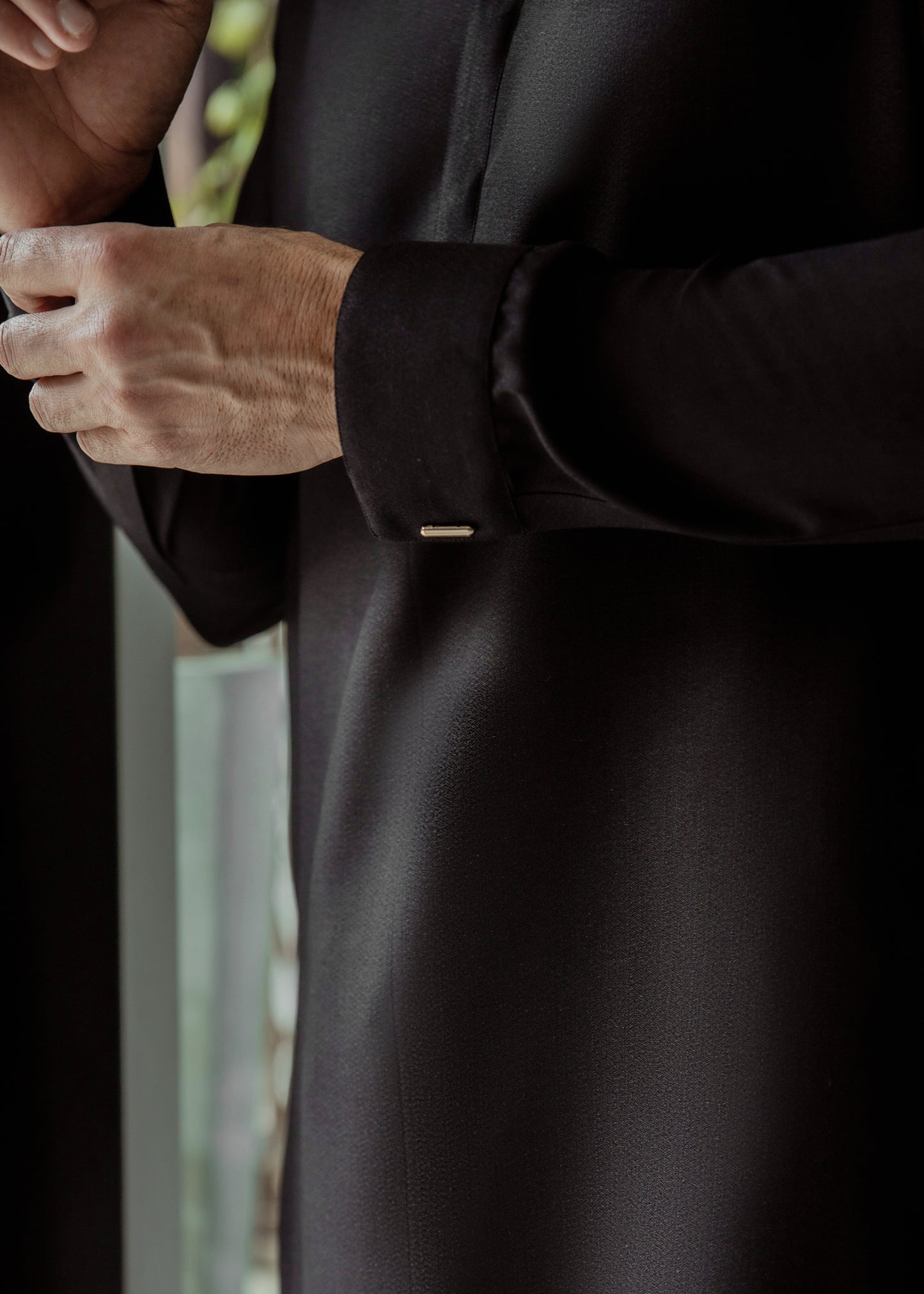 BLACK KAMEEZ SHALWAR