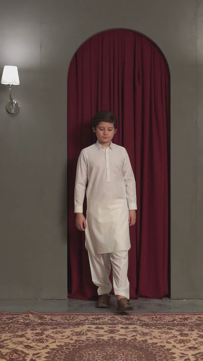 Off-White Slub Texture Kameez Shalwar